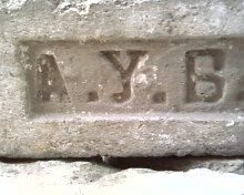 А . У . Б..jpg