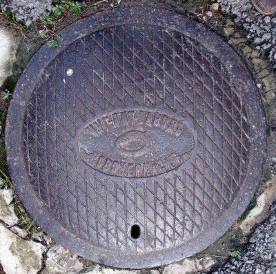 Изменение размера Изменение размера ЧУГ-ЛИТ-ЗАВОДЪ _ НОВОЧЕРКАССКЪ люк.jpg