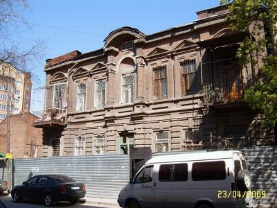 Возможно скоро развалят...